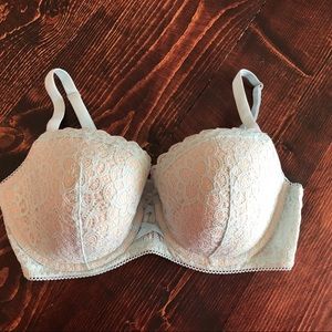 Victorias Secret Bra 36DD